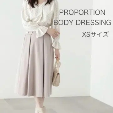 PROPORTION BODY DRESSING 베이직 포켓 턱 플레어