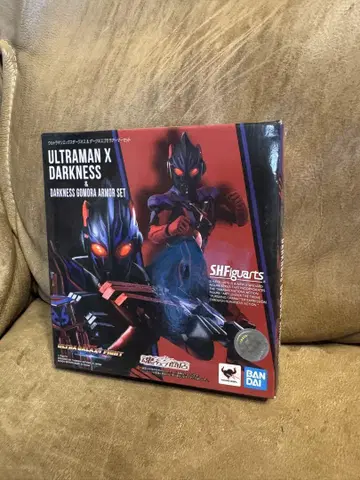 S.H.Figuarts 울트라맨 X 다크니스 & 다크니스 고모라 아머