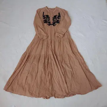 누키테파 자수 코튼 보일 티어드 원피스