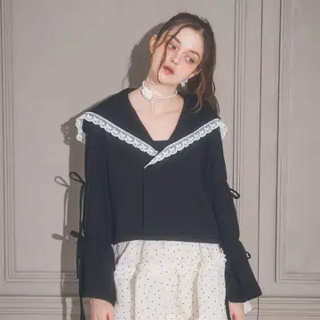 Lovilyn 레이스 세일러 카라 자켓 블랙