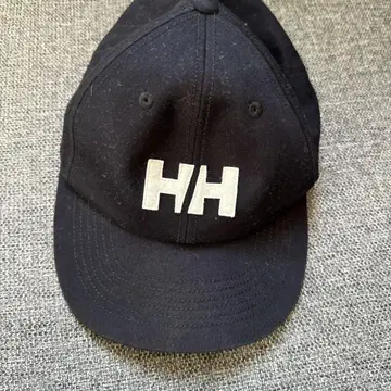 HH 로고 블랙 야구 모자 F