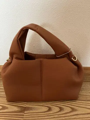 브라운 핸드백 누메로