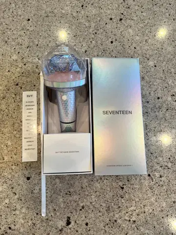 SEVENTEEN 공식 응원봉