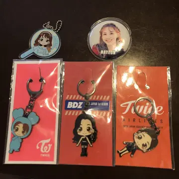 TWICE 나연 배지 세트