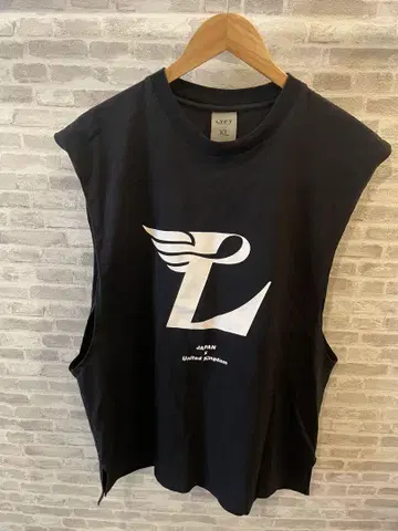LYFT 블랙 탱크탑 XL 슬리브리스
