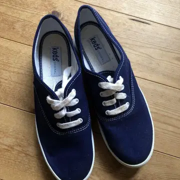 Keds 네이비 스니커즈 미사용
