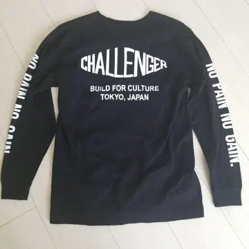 CHALLENGER 챌린저 롱T 백 프린트