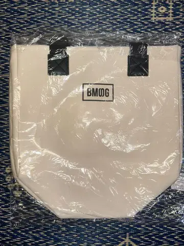 새상품 BMSG FES'22 토트백