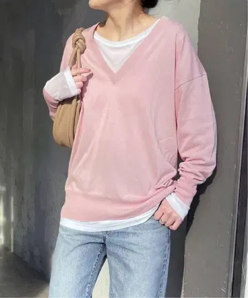 Spick and Span 실키 아크릴 V넥 풀오버
