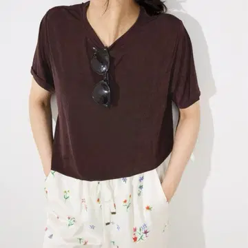 새상품 SLOBE IENA 샤이니 티셔츠