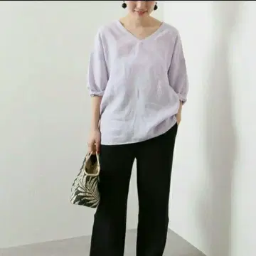저널 스탠다드 리룸 V넥 블라우스