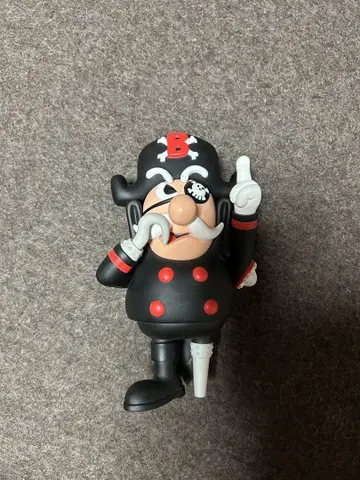 바운티 헌터 캡틴 바운치 피규어