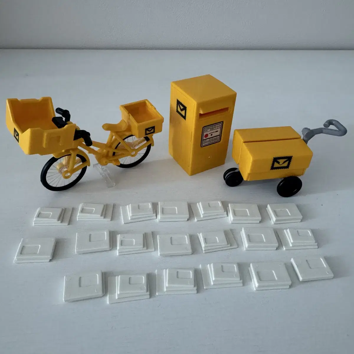 Playmobil 9806 Post Office Box Bicycle Cart Mail Set