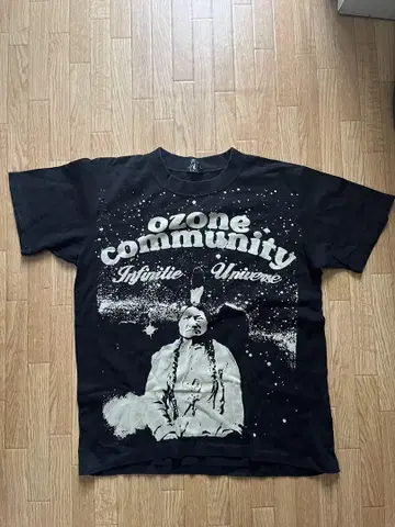 ozone community 블랙 반팔 T셔츠