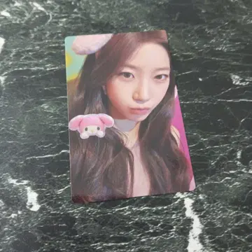 르세라핌 Different 트레이딩 카드 마이멜로디 카즈하