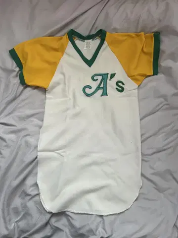vintage 애슬레틱스 tee