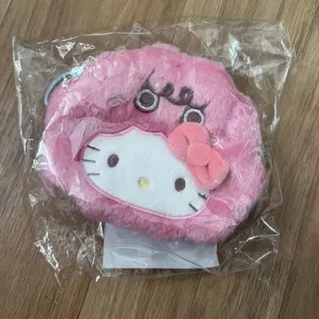 키와 헬로 키티 파우치 키링