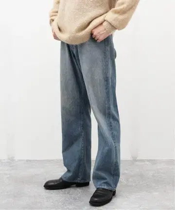 AURALEE 23AW SELVEDGE FADED 라이트 데님 사이즈 4