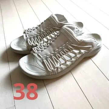 킨 유니크 샌들 38 24.5