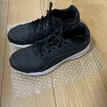 푸마 여성용 스니커즈 24.5cm