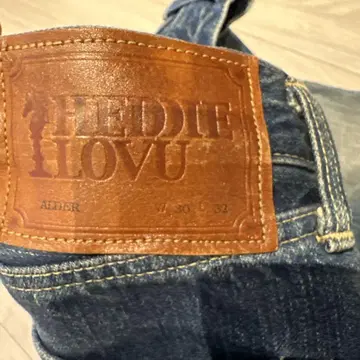 HEDDIE LOVU 스트레이트 데님 W30 L32
