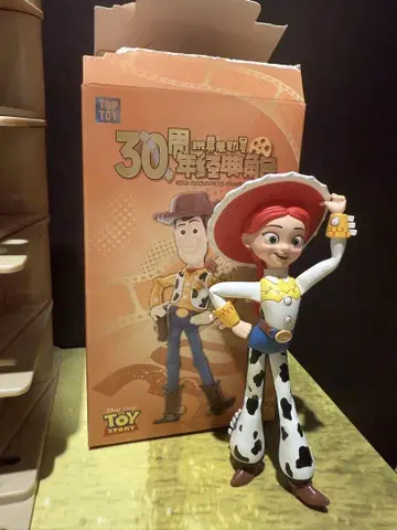 TOPTOY 토이스토리 제시 피규어