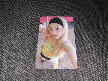 윤진 LE SSERAFIM 르세라핌 르세라 DIFFERENT