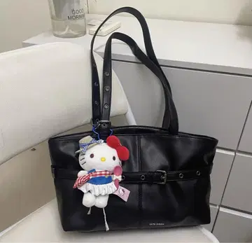 Samo ondoh 블랙의 한쪽이 열린 백
