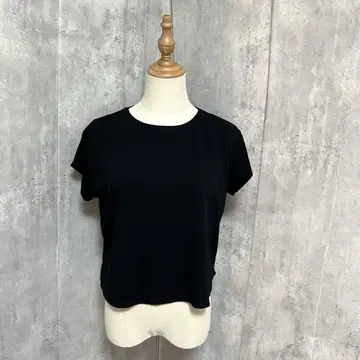 AZUL by moussy 레이온 심플 사이드 슬릿 티셔츠