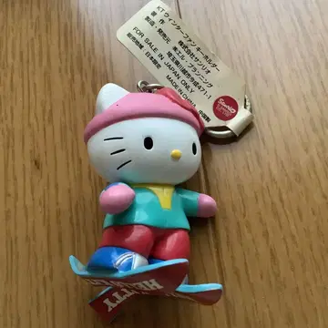레어 상품 헬로키티 겨울 스포츠 스키 키링