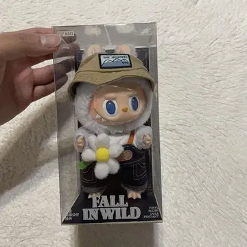 THE MONSTERS FALL IN WILD 봉제 인형 펜던트