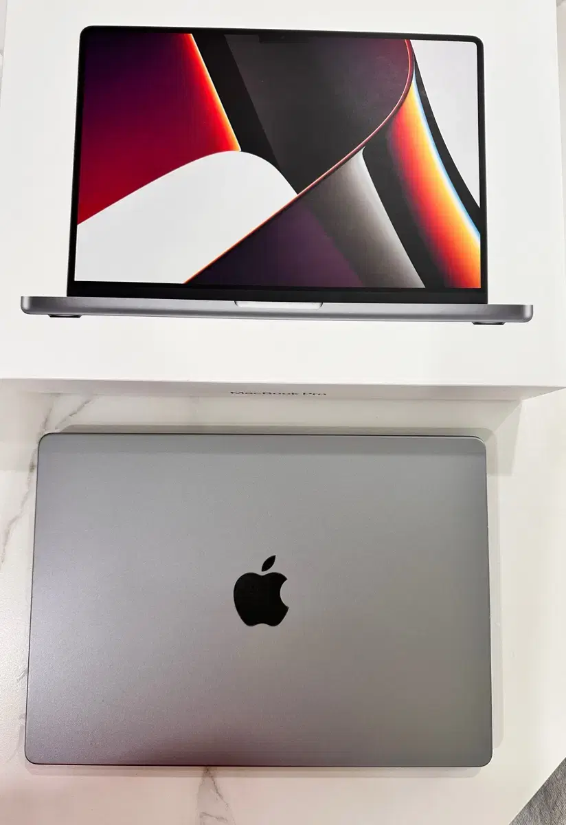 MacBook Pro M1 Space Gray 2022 14-inch 16GB/512GB