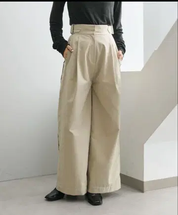 슬랙스 M 라인 베이지