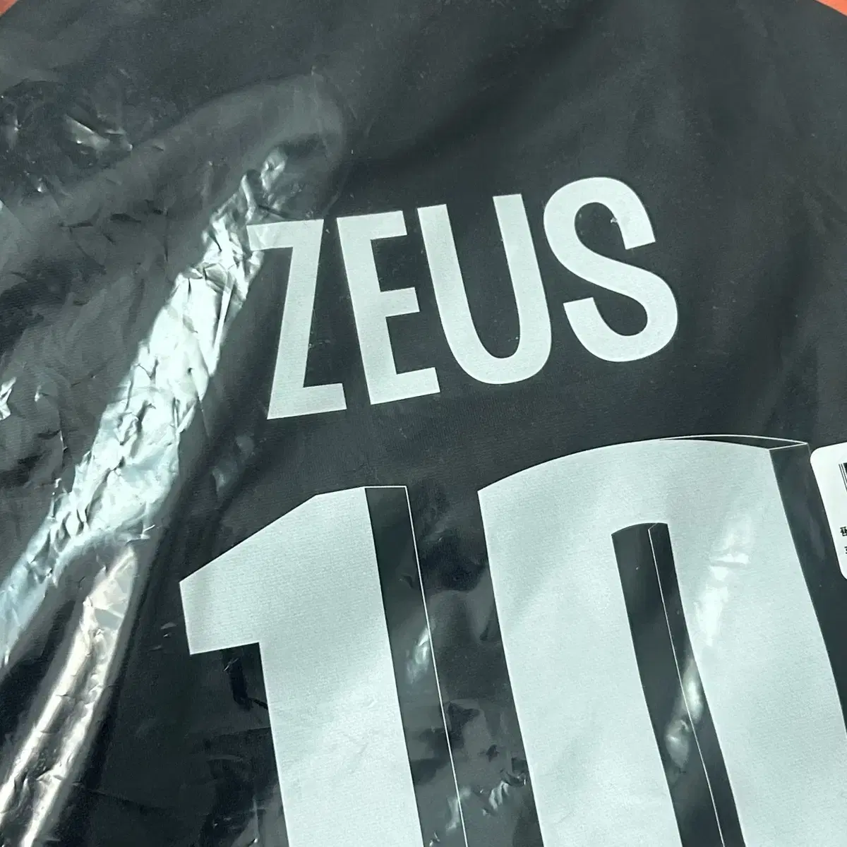 2025 Hanwha Life ZEUS Uniform