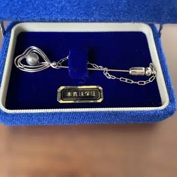 마루와 펄 실버 하트형 핀 브로치