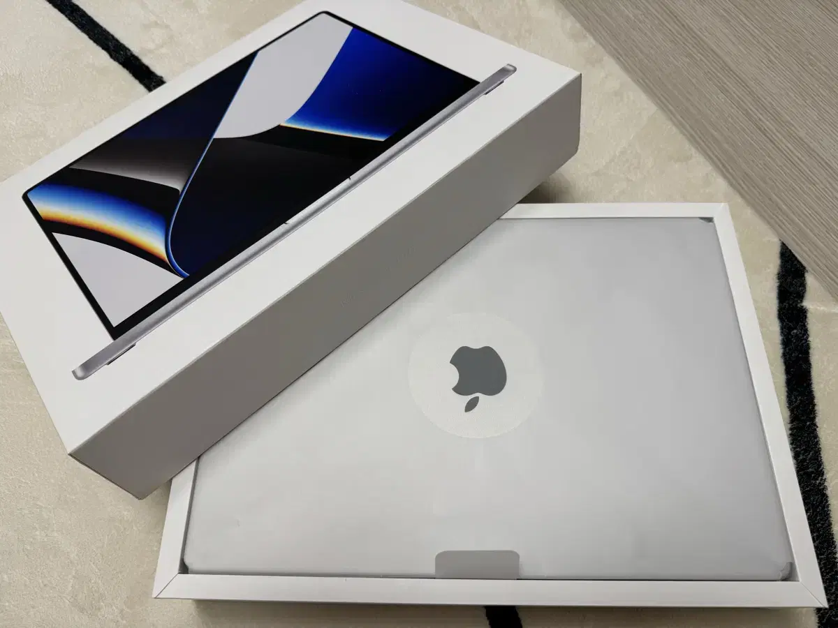 MacBook M1_Pro_16 inch_16G_1TB
