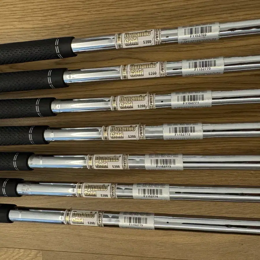 AP2 716 ♯4 ダイナミックゴールド AMT S200 Titleist AP2 716 Iron Set 7 pcs 4-pw Flex S200 Shafts