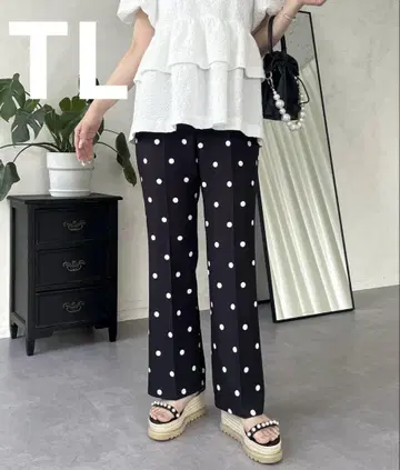 센터 프레스 도트 플레어 팬츠