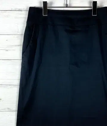 보르지 스커트 슬릿 지퍼 포켓 블랙 블랙 38