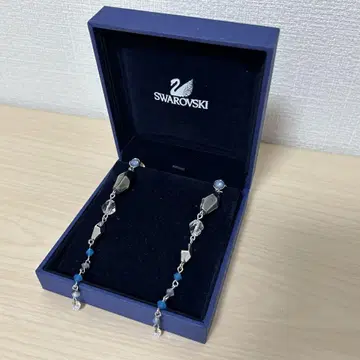 스와로브스키 큐빅 귀걸이 블루 실버 화려한
