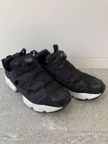 리복 인스타 펌프 퓨리 블랙 27.5cm