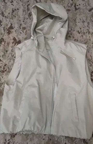 후드 부착 라이트 그레이 마운틴 후드티