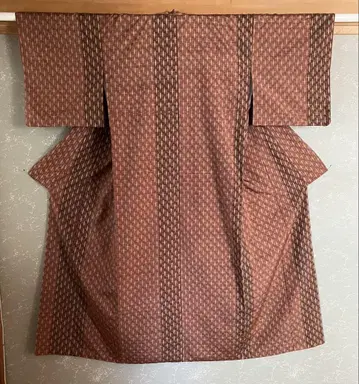 얇은 명주 코몬