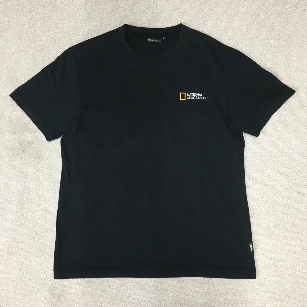 National Geographic Short Sleeve T-Shirt 10,000 Won Shop F22