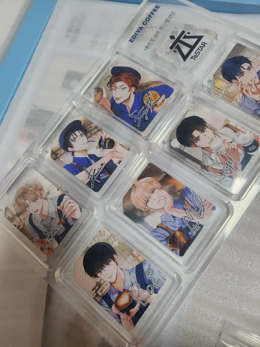 Debumot Idiyahan Limited Edition Acrylic Set
