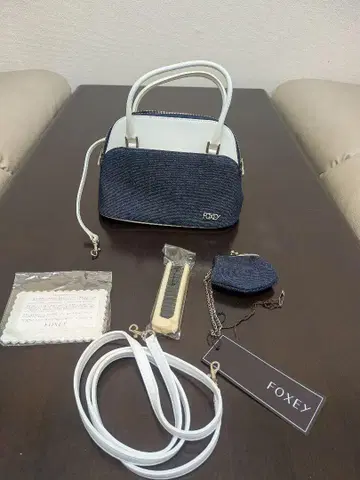 FOXEY 데님 콤비 마카롱 백 폭시