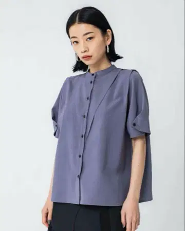 유나이티드 도쿄 폴드 볼륨 소매 블라우스 반팔 블루 그레이