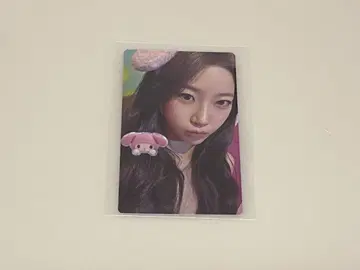 LESSERAFIM 카즈하 트레이딩 카드