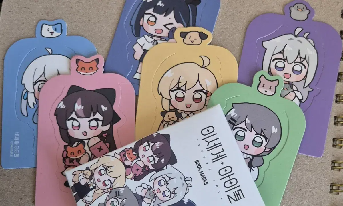Isegye Idol ISEGYE IDOL Pop Up Bookmark Set