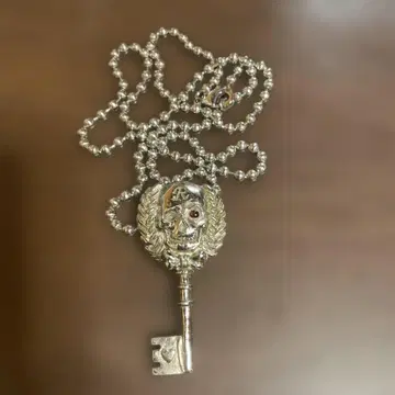 recyclage 스컬 목걸이